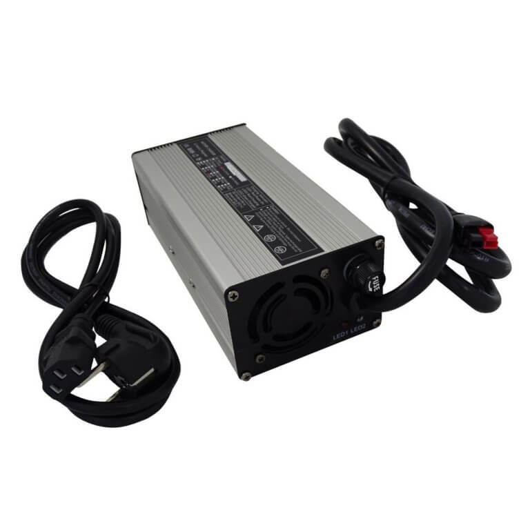 LITHIUM SUR MESURE - Chargeur-batterie-lithium-12V-20A