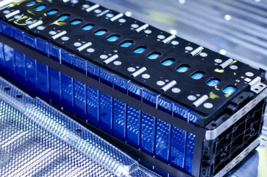 Batteries Lithium sur-mesure pour l'industrie et les professionnels par Li-Tech